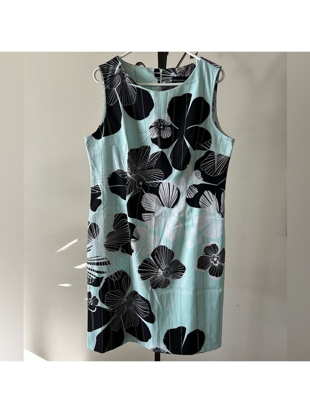 Connected Apparel Floral Print Dress, Size 16.